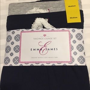 Emma James two pack lounge set